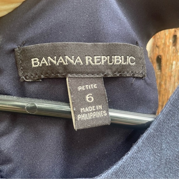 BANANA REPUBLIC Women’s Colorblock Navy Black Sleeveless Pencil Dress Size 6 P - Picture 2 of 9